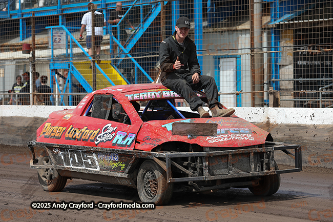 1300STOCKS-Kings-Lynn-100825-GP-10