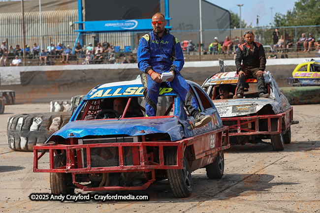 1300STOCKS-Kings-Lynn-100825-GP-14