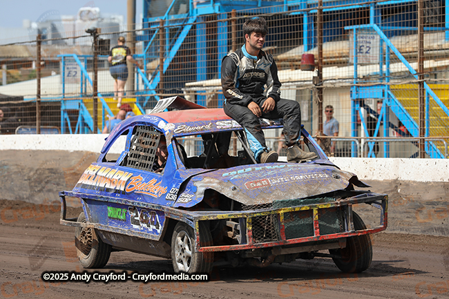 1300STOCKS-Kings-Lynn-100825-GP-25