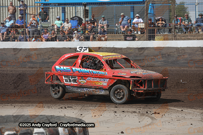 1300STOCKS-Kings-Lynn-100825-LC-68