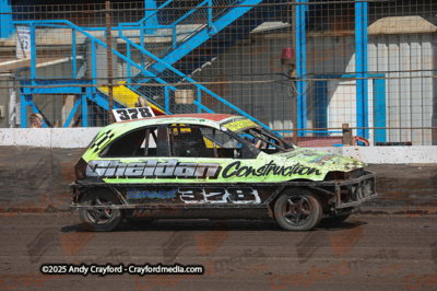 1300STOCKS-Kings-Lynn-100825-LC-7