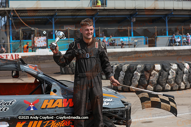1300STOCKS-Kings-Lynn-100825-LC-88