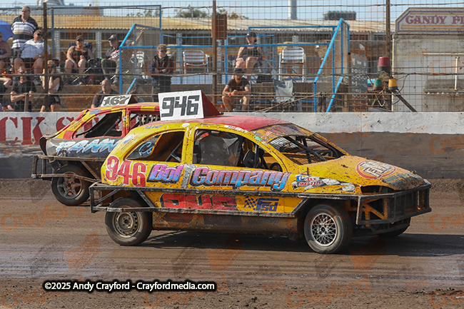 1300STOCKS-Kings-Lynn-100825-SNM-12
