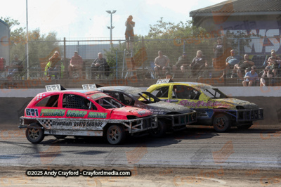 1300STOCKS-Kings-Lynn-100825-SNM-5