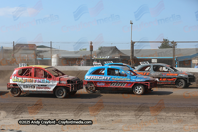 1300STOCKS-Kings-Lynn-100825-SNM-51