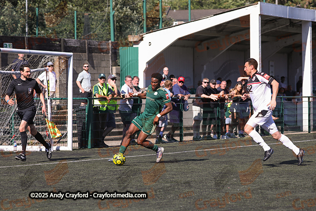 AFC-Whyteleafe-v-Faversham-Town-250825-60