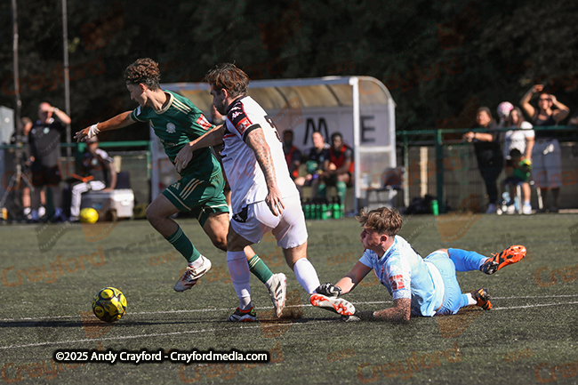AFC-Whyteleafe-v-Faversham-Town-250825-81