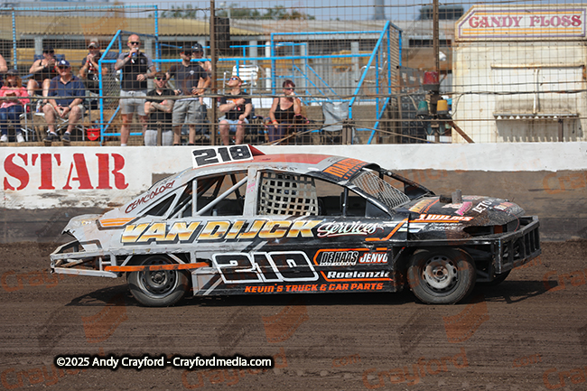 2LSTOCKS-Kings-Lynn-100825-H2-2