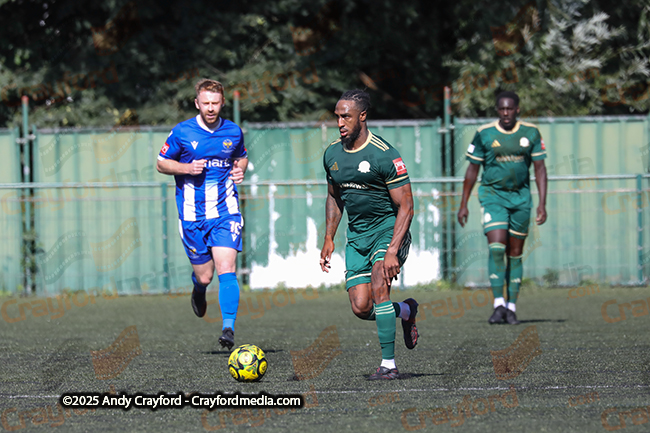 AFC-Whyteleafe-v-East-Grinstead-Town-090825-114