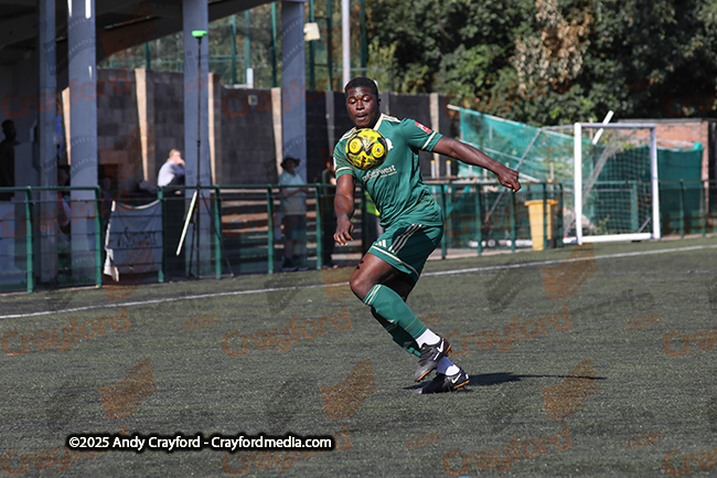 AFC-Whyteleafe-v-East-Grinstead-Town-090825-124