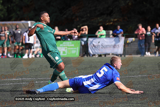 AFC-Whyteleafe-v-East-Grinstead-Town-090825-135