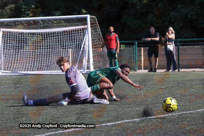 AFC-Whyteleafe-v-East-Grinstead-Town-090825-76