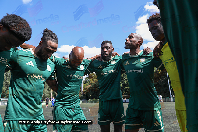 AFC-Whyteleafe-v-East-Grinstead-Town-090825-8