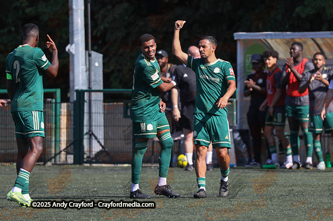 AFC-Whyteleafe-v-East-Grinstead-Town-090825-87