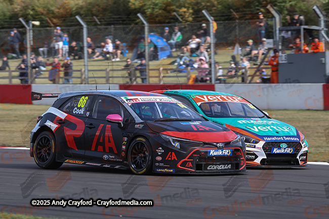 BTCC-Donington-Park-310825-R24-2