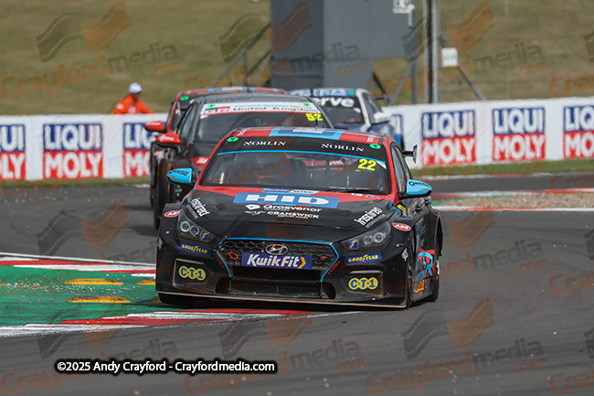 BTCC-Donington-Park-310825-R23-12