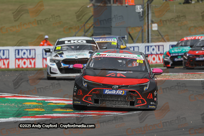BTCC-Donington-Park-310825-R23-13