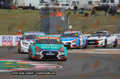 BTCC-Donington-Park-310825-R23-2