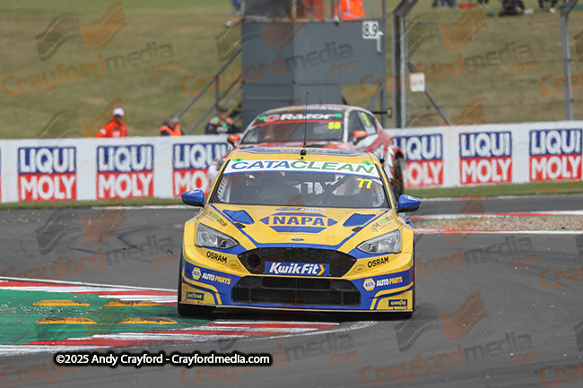 BTCC-Donington-Park-310825-R23-8