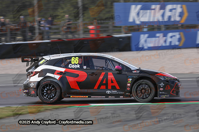 BTCC-Donington-Park-310825-R23-44